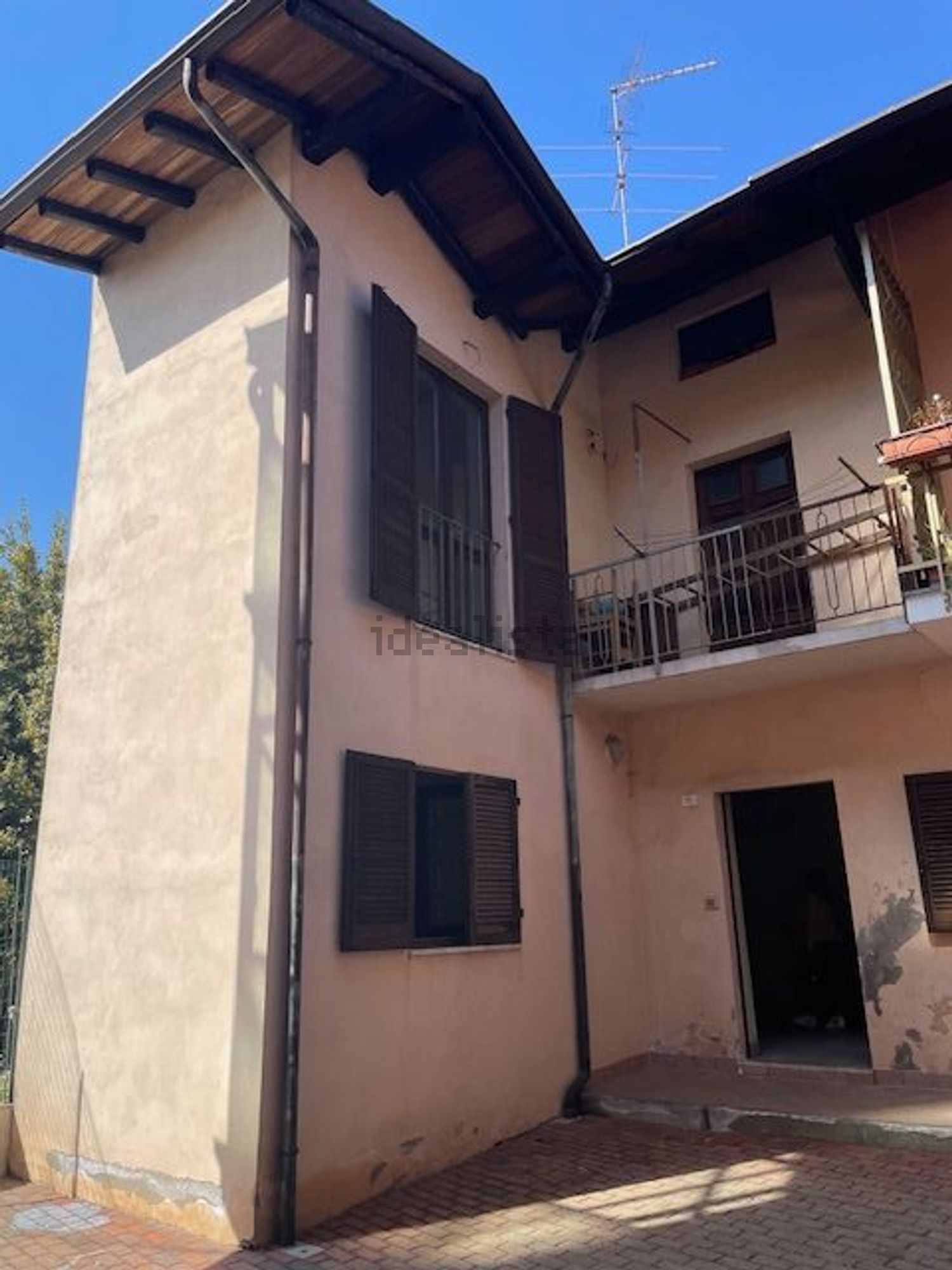 Appartement à Divignano