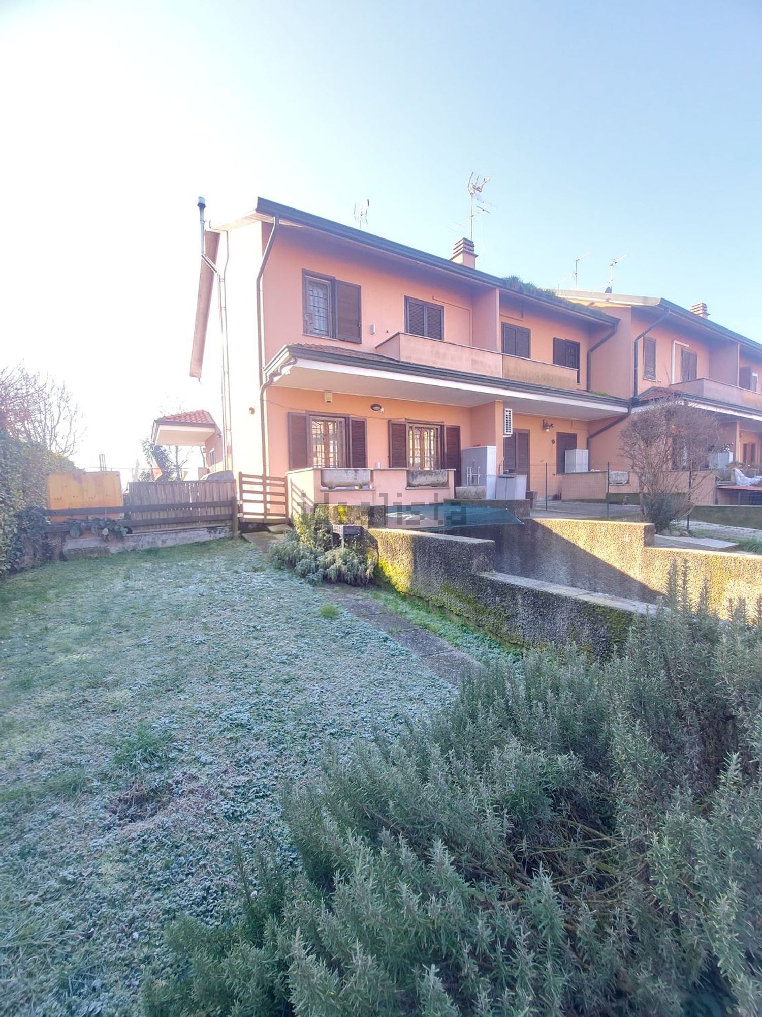 Chalet adosado en Paullo