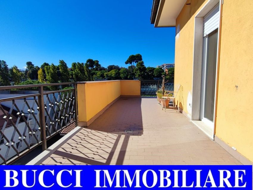 Penthouse for sale in Via Raffaello Sanzio