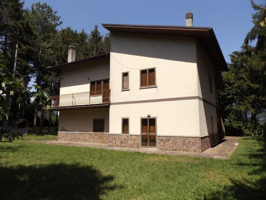 Villa for sale in Via San Panfilo Nn