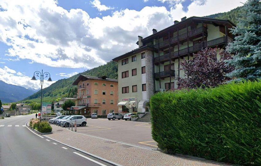 Studio for sale in Via IV Novembre Nn
