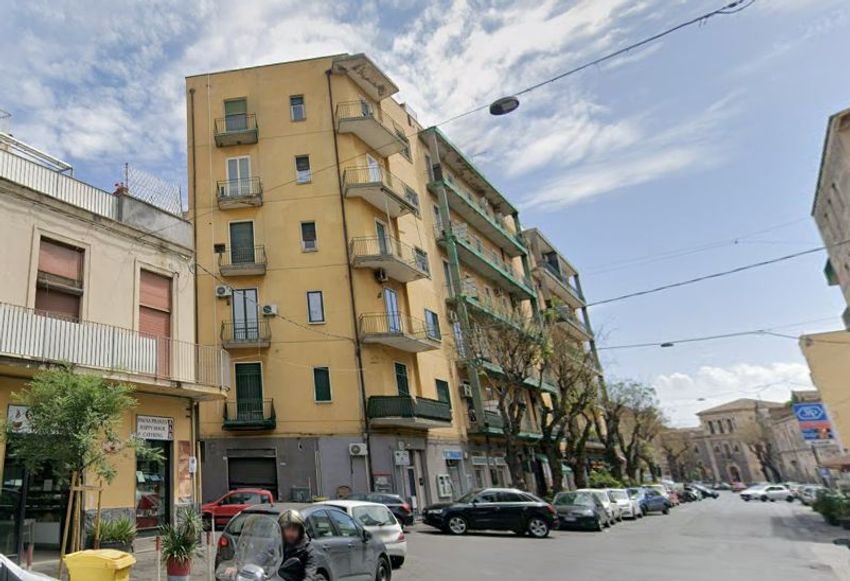 Immagine Vista di appartamento su Via Plebiscito, 873