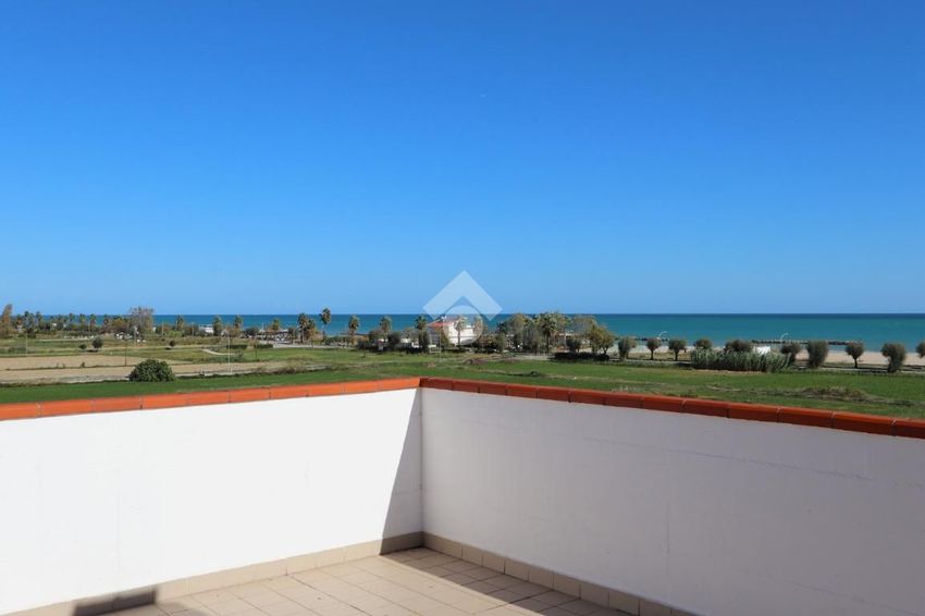 Penthouse for sale in Via delle Dune Nn