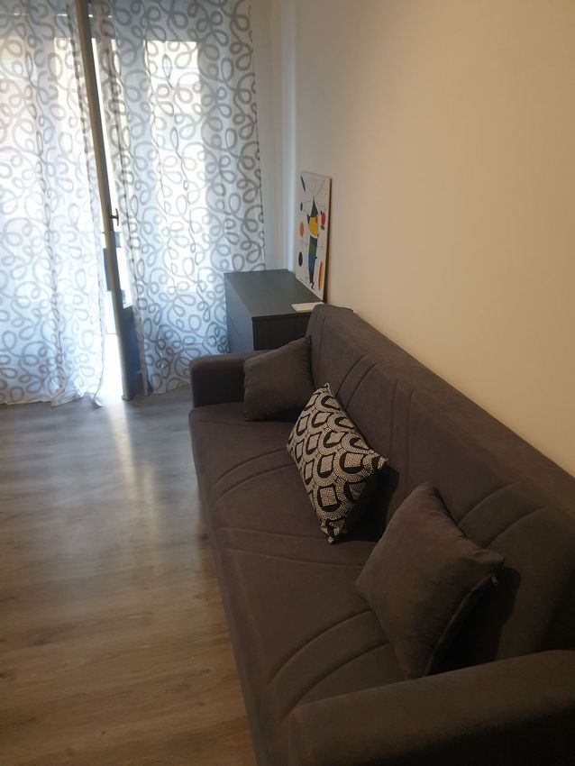 Immagine Sala di camera su Via Stradella Giuffrè 3a, 23