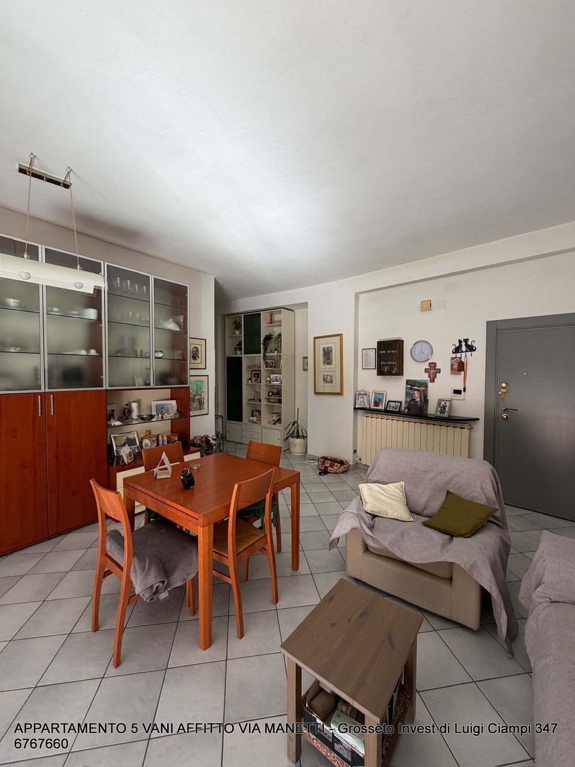 Ampio soggiorno con balcone appartamento affitto Grosseto Viale Manetti