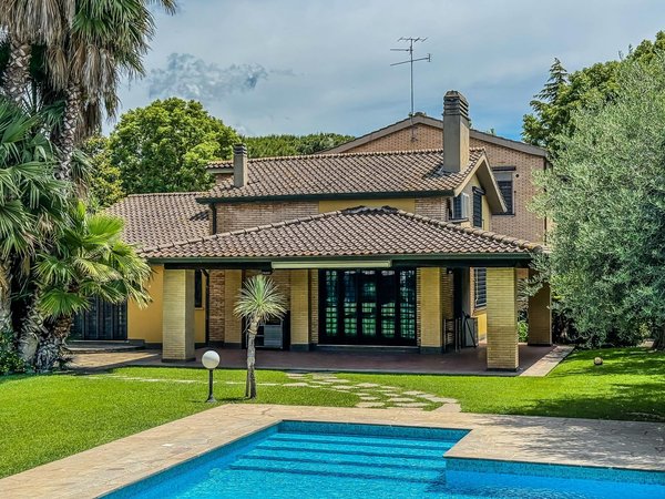 Case, ville e villette in vendita a Axa, Roma — idealista, N.1 in Italia