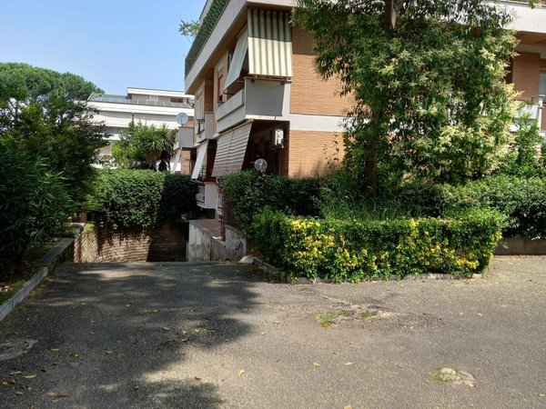 Case con balcone in vendita a Torre Gaia - Villa Verde, Roma ...