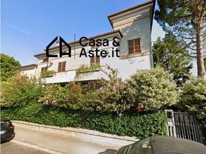 Borgo Sforzacosta, 14